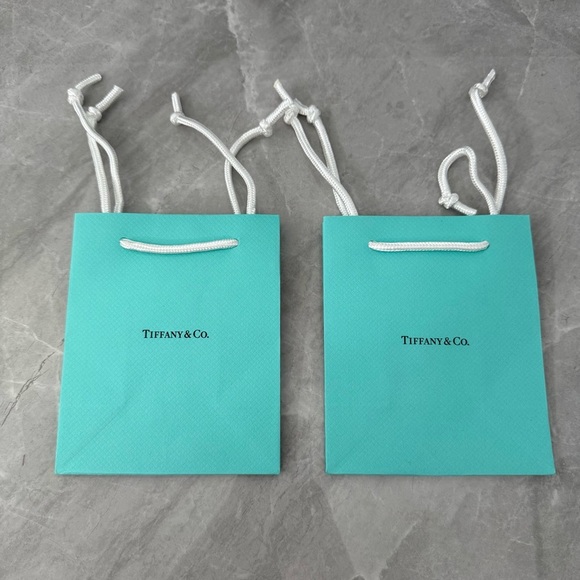 NWOT Tiffany & Co Small Paper Jewelry Gift Wrapping Bags Bundle - Picture 4 of 16